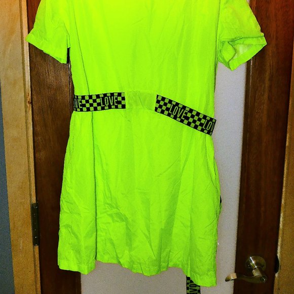 Fashion Nova With Love Belted Lime Dress sz XL NWT - Picture 9 of 16